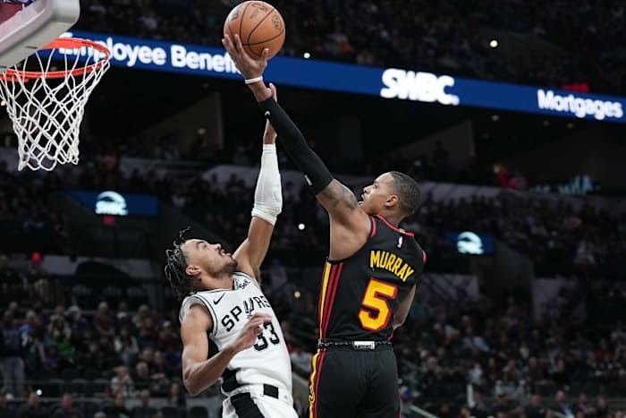 Tre Jones Dejounte Murray Hawks